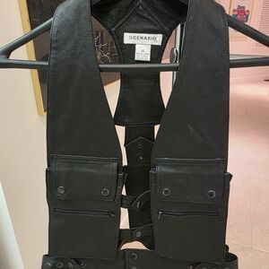 POCKET Vest. Full Grain Leather, BRAND NEW, NEVER WORN